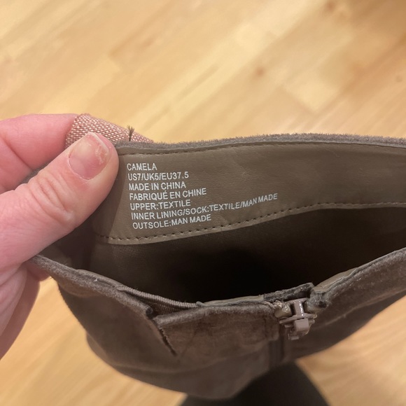 Grey suede boots with fringes size 7 - Picture 5 of 6